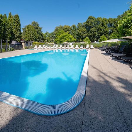 Camping Sokol Praha Esterno foto